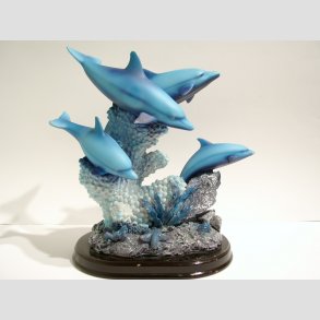 Delfin Figurer af Knuste Sten