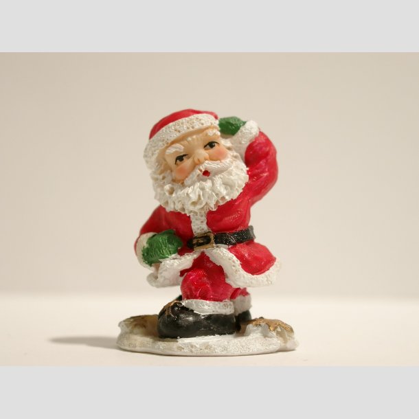 Julefigur - Julemand med Pakker - 6 Forskellige Stillinger - 5cm ID Deko4