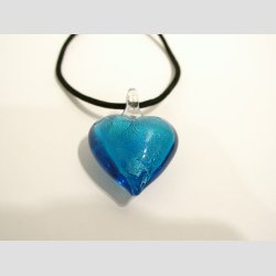 Glas Smykke Vedhng - Hjerte Vedhng Uden Rem - Lysebl/Slv - 3cm