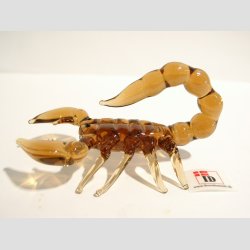 Skorpion - Glas Skorpion - Lysebrun - Stor - 8cm