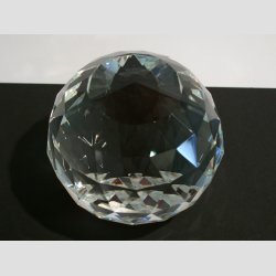 Krystalkugle - Kantet Massiv Krystal Kugler - �5 &amp; �10cm