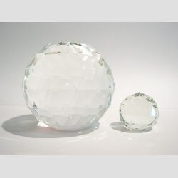 Krystalkugle - Kantet Massiv Krystal Kugler - �5 &amp; �10cm