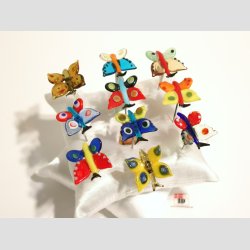 Glaskunst - Nipsenle - Glas Nipsenle M/Sommerfugle - 10 Asst. - Med Hvid Silkepude - 1 St