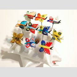 Glaskunst - Nipsenle - Glas Nipsenle M/Sommerfugle - 10 Asst. - Med Hvid Silkepude - 1 St