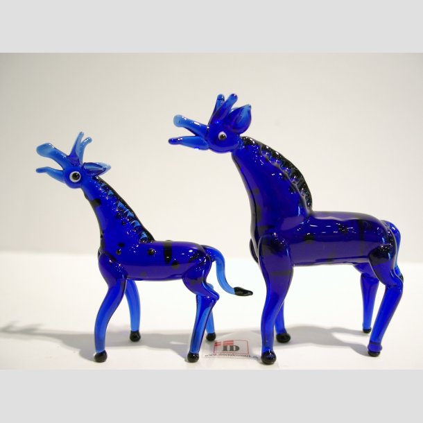 Glasfigure - Glass Giraffe - Coboltblue - 7-8cm - Glass Animals Safari -  Zoo & Safari and Wildlife Glass Animals - Ibsen Design