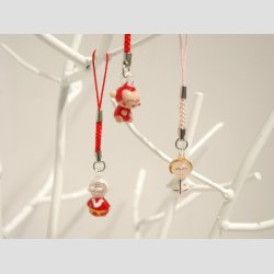 Glas Figurer - Tiny Vedhng - 9cm (med snor)