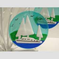 Glaskunst - Glas Sejlskib - Bl/Hvid/Grn - 12,5cm