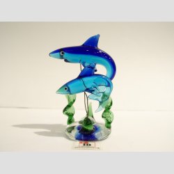 Haj - Dobbelt Glas Hajer i S�gr�s - Lysebl� - 8cm