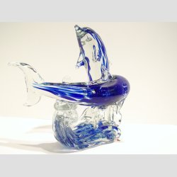 Glasfigurer - Delfin &amp; Haj P Blge - Klar/Bl - H18cm, B20cm