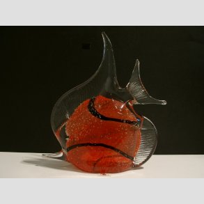 Glasfigur - Stor Glas Fisk - Hj Finne - Klar/Rd/Sort - H20cm - B18cm
