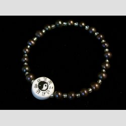 Armbnd - Mrkebrun Ferskevands Perler &amp; Yin-Yang Porceln Perle
