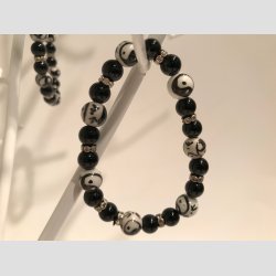 Armbnd - Sorte Perler &amp; YingYang Perle Armbnd