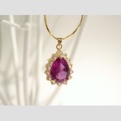 Forgyldt Halskde Med Glasdiamant Smykke - 24cm