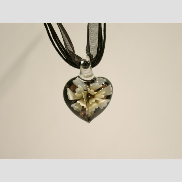 Halskde - Glas Blomst i Hjerte - Sort/Guld - 26cm Brun