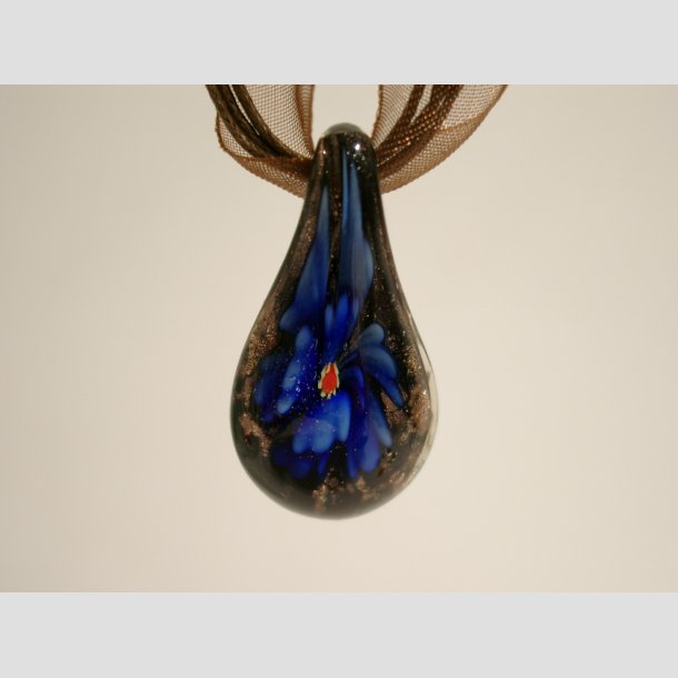 Halskde - Glas Blomst i Drbe - Sort/Guld - 26cm Bl&aring;
