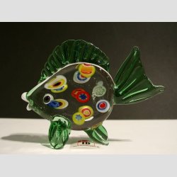 Stende Flad Glas Fisk - Klar/Grn Med Millefiori - 8-9cm