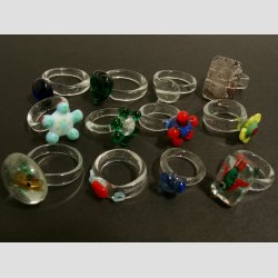 Glas Ringe - 12 Asst. - Dia. Ca. 16-22mm