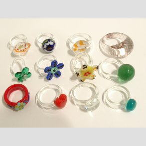 Glas Ringe - 12 asst. - Dia. Ca. 16-22mm