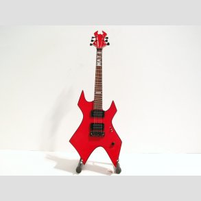 Miniaturer Elektrisk Hate Red Guitar - Med Stand - 25cm