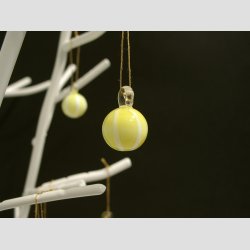 Hngende Glas Mini Rund Kugle - Gul/Hvid Striber - 1,4cm