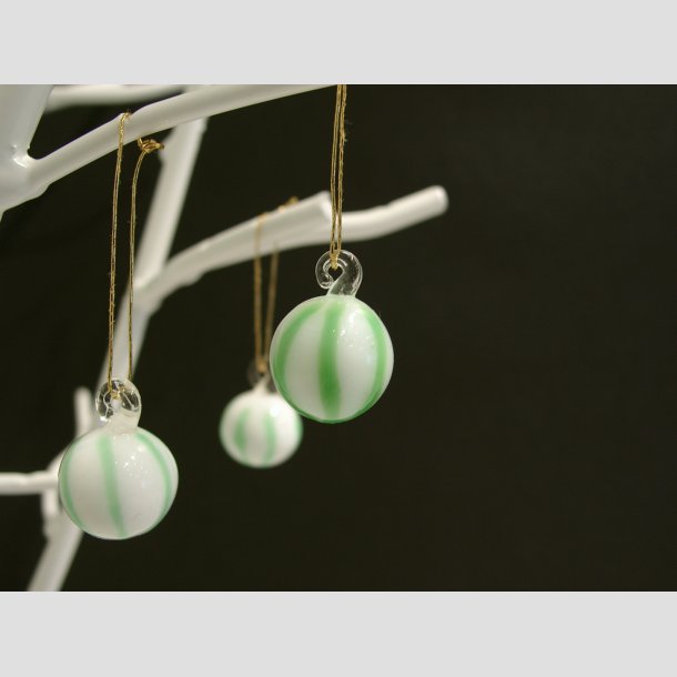 Hngende Glas Mini Rund Kugle - Hvid/Grn Striber - 1,4cm Gr&oslash;n