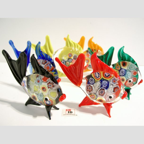 Glas Fisk - Millefiori - 8cm 1 S&aelig;t