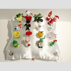 Gaveide - Glas Nipsenle - 20 Forskellige P en hvid Silkepude - Hndlavede