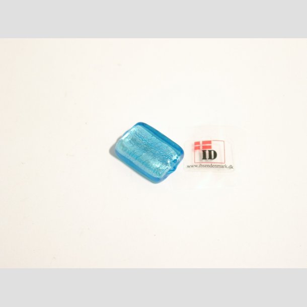 Hndlavet Glas Perle - Lille Firkant Med Slv - Lysebl - 2cm Perle1