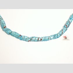 Hndlavet Glas Perle - Snoet Med Rd Strib Og Slv - Lysebl - 2,5cm