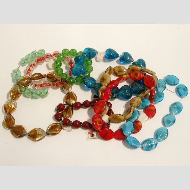 H�ndlavet Glas Perler - Mix 108 stk - 9x12