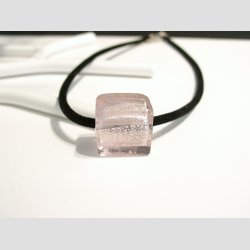 Glas Perle Smykke - Lyserd Firkant Med Slv - 1,5x2cm - Hul 0,5cm