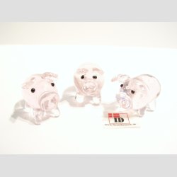 Gris - Klar/Lyserd - Mini - 3cm - 1 st med 3 stk