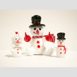 Glaskunst - Snemand Frost I Glas - Sort Hat/Rd Hvid Trklde - H8cm 