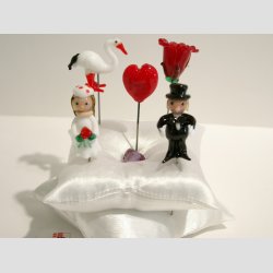 Nipsenle - Glas Nipsenle - Sommer Figur Med Hvid Silkepude - 1 Start/Gavepakke