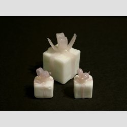 Gave - Glas Pakker - Hvid/Lyserd Sljfe - Mellemstore - 2,5cm