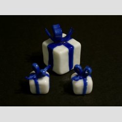 Gave - Glas Pakker - Hvid/Lysebl - Lysebl Sljfe - Mellemstore - 2,5cm