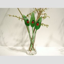 Blomsterblade - Grn Glas Blomster blade Med Mariehne - 16-17cm - 1 St Med 3 Stk