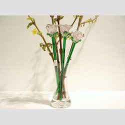 Roser - Klar/Lyserde Glas Blomster - Roser p Grn stilk - 16-17cm - 1 St Med 3 Stk