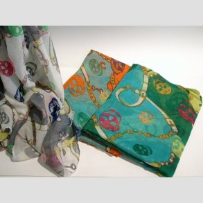 Trklde med Skulls - 180x110cm