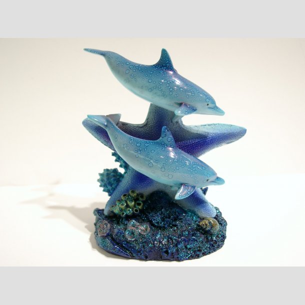 Brun falskhed Havbrasme Delfin Figur - To Delfiner på en stor Søstjerne - 12cm - Delfin Figurer af  Knuste Sten - Ibsen Design