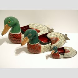 Dyrefigur - And Boks - Med et Hemmelig Rum 