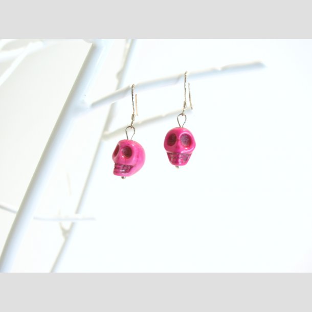 reringe - Skull - 12 Forskellige Farver - 3cm (perle 1cm) Lyser&oslash;d