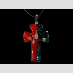 Glas Smykke Vedhng - Kors Vedhng Uden Rem - Rd/Bl Med Guld - 3x5cm