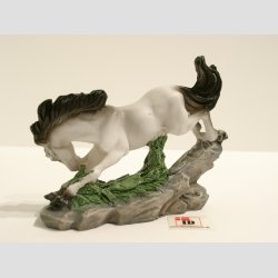 Dyrefigur - Heste - Sten Figur - Hvid/Gr - 9cm