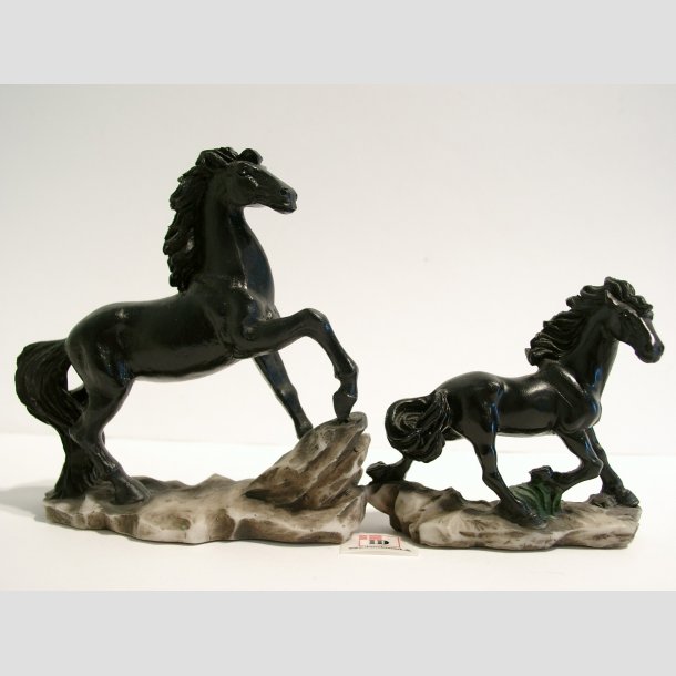 Dyrefigurer Heste - Sten Figur - Sort - 8-10cm 1 S&aelig;t