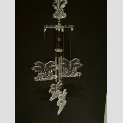 Vindspil Uro - Uro med Klare Delfiner - Stor 45cm